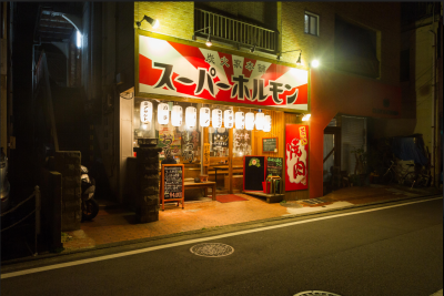 25歳前後のフレッシュなスタッフを中心として活躍中!未経験の方には先輩スタッフがしっかりサポート◎