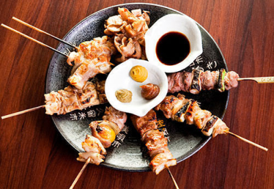 個性豊かなブランド地鶏を使った焼き鳥をお楽しみいただいています。