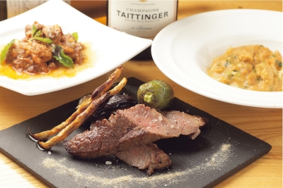 「大三坂」では北海道の食材を使った創作料理が自慢です。