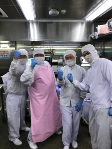 幅広い年代のスタッフが毎日頑張っています!助け合い精神があり休みも取りやすい環境◎