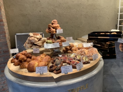 お客様に愛される店舗を作っていくマネジメントの知識も身につきますよ♪