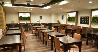 小さい店舗だからこそ、アイデアを活かせます!面白みとやりがいを感じられる環境です。