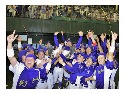 仕事も、硬式野球部も本気で取り組んでこそ意味がある!