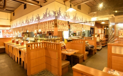 「源ぺい」では、産地直送の新鮮な食材を使ったお料理をお楽しみいただけます。