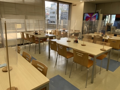 日・祝、隔週土曜日が休み!15:30までの勤務で、残業はほとんどないので、無理なく働けます。