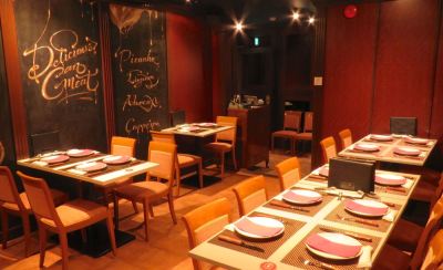 入社後は店舗業務からはじめていただきます。流れをつかんだところで、店長業務をお任せしますね。