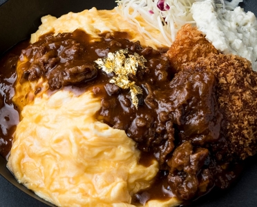 最大の特徴は入店するお店。レストランレベルのクオリティで、新しい⾷の楽しさをカジュアルに提供します。
