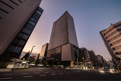「東京駅」より徒歩5分。