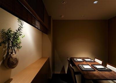 3店舗ともミシュランで星を獲得している名店。「神楽坂 石かわ」「虎白」は、三つ星を獲得しています。