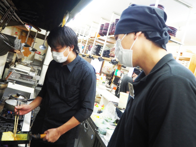 各店、若手スタッフが中心となり活躍中!