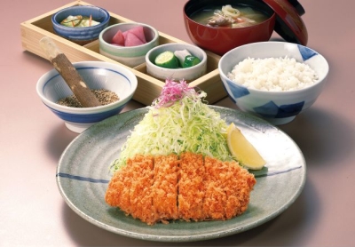 月6日のお休みのほか、春・夏・冬にそれぞれ4日ずつの長期休暇があります。旅行や帰省も楽しめます♪