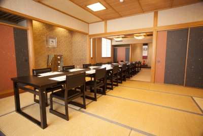 終業時間は20:00なので、夜遅くまで働くことはありません。