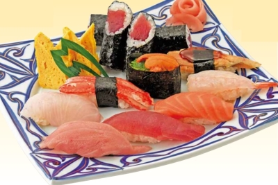 経験に合わせて担当を振り分けます。食材の目利きなどもしっかりと身につきます