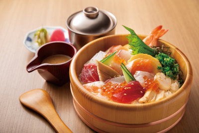 四季折々の旬の食材を使用しています。