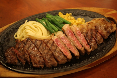 手作りにこだわっており、洋食の幅広い調理スキルが身につきます
