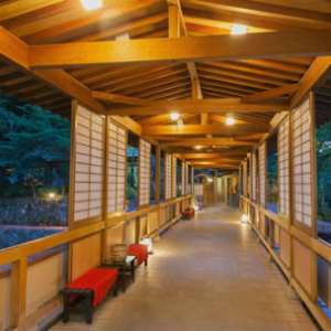 落ち着いた老舗旅館です。未経験からOK!メニュー開発も携わることができますよ◎