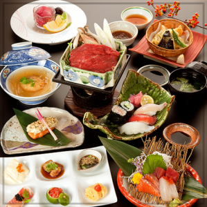 ランチでは懐石料理を提供。フォーマルな会で利用していただくことも多いです