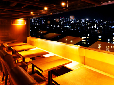 夜景を楽しめる店舗も◎