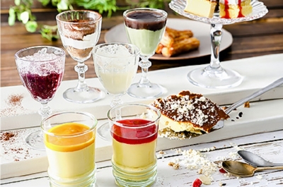 メイン料理からデザート、ソフトドリンク、アルコールなど多彩なメニューをご提供