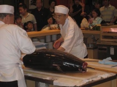 月8日休みで、深夜勤務はありませんので、バランスよく働けます。