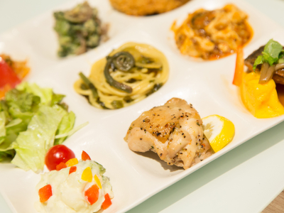 「食」を通して利用者の方に笑顔を届けられる、やりがいあるお仕事です