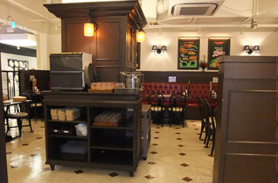 マネジメント業務を身につけ、店長就任をめざせます!