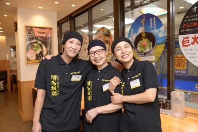 20代~60代まで幅広い世代のスタッフが活躍しています!