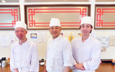 各店舗ともに優しく温かい人柄のスタッフが活躍中。とてもチームワークの良い環境です。