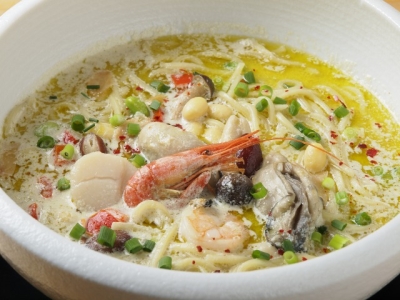 飲食未経験の方、歓迎!お客様に喜ばれるラーメンの作り方をていねいに指導します