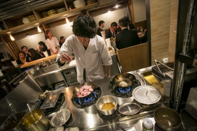 「街のエナジースタンド」をコンセプトにした当社で、お客様に感動を届けませんか。