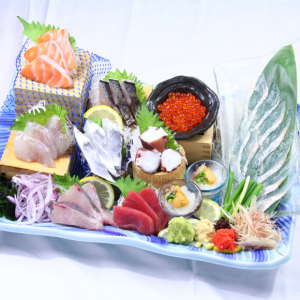 水産卸会社を母体にした企業の強みをいかして、鮮度バツグンの魚介類を仕入れ