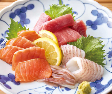 鮮度にこだわった「お刺身 3品盛り合わせ」もおすすめ!