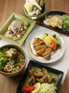 和洋中、幅広いジャンルのメニューを手がけるので、料理好きな方は楽しいですよ