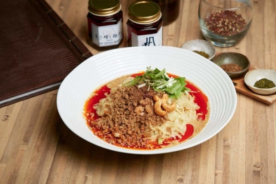 ”痺れる味覚は今まで食べたことがない!”と多くのお客様から評価され、数多くの賞を受賞してきました♪
