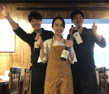 20~30代のスタッフが多数活躍中の職場です♪日曜休みでプライベートも充実できますよ◎