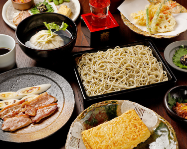 当店なら、そば打ちと和食調理の技術を身につけることができます!