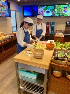 お休みはうれしい月9日。プライベートも楽しめますよ♪