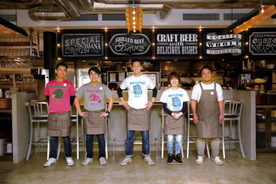 スタッフ同士のチームワークも抜群!社内イベントも盛んに行っているので、他店舗との交流もあります。