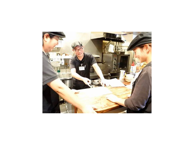 三重 四日市 桑名 未経験から最短1年での店長 昇格も 斬新なコンセプトで幅広いターゲットを取り込んだ 大人気の和風ハンバーグ専門店 今後も新規出店を計画中 飲食店の求人 転職ならクックビズ