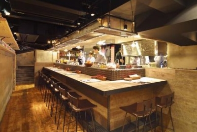 「自分のお店を持ちたい」「自分の居場所を見つけたい」いろんな思いをもったスタッフが集まっています