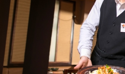 飲食未経験でも、コンビニなど、接客・サービス経験があればOK!