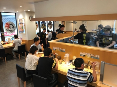 最近では海外からのお客様も多く、運営も順調!人員が整い次第、次の出店も考えています