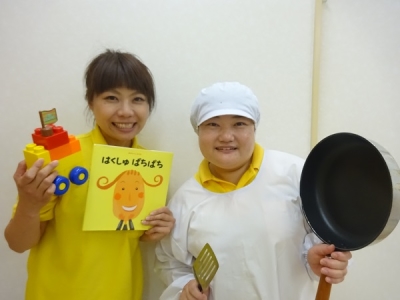 外部委託の給食ではなく、自前のスタッフで調理を行っています。