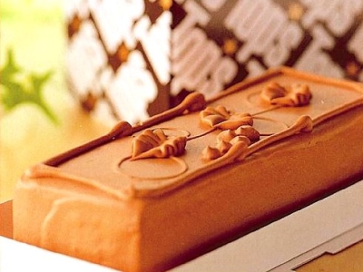 創業55年。チョコレートケーキでおなじみの『トップス』。現在は、株式上場をめざしています。
