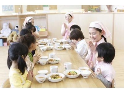 給食、離乳食、アレルギー対応食の調理、おやつの調理をお任せします!