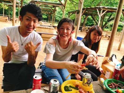 休みの日を使って遊ぶこともあります!BBQやフェスなど、アクティブなスタッフが多いです!
