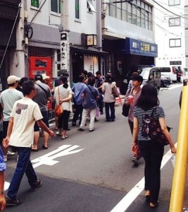 今後、関西エリアを含め、10~15店舗の出店を計画。会社の成長とともに活躍の幅も広がっています。