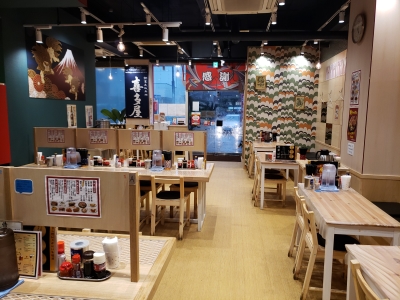 福岡県内に4店舗、佐賀県と長崎県に1店舗ずつの計6店舗、展開中。