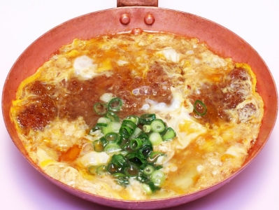 当店では、技能昇給という制度で、随時昇給のチャンスがあります!がんばり次第で、お給料もどんどんUP!