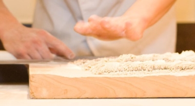国産のそば粉を使った、安心して食べられる蕎麦を提供しています。